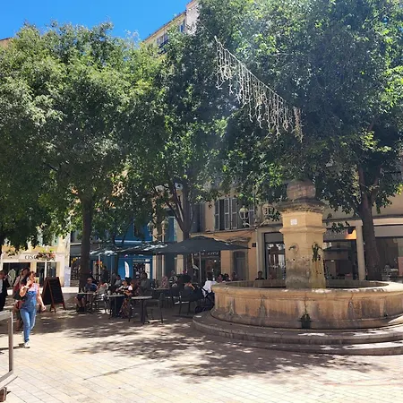 Lumineux T3 Refait A Neuf Dans Le Vieux Centre