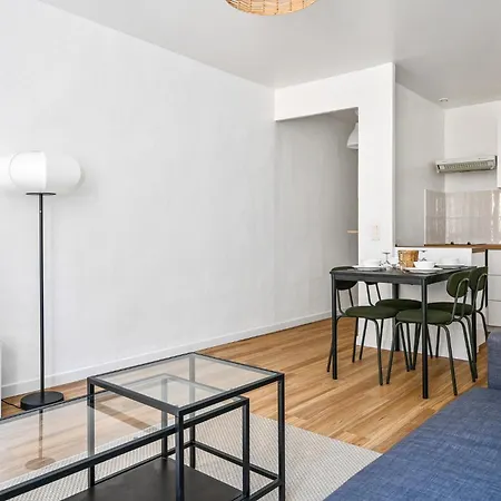Lumineux T3 Refait A Neuf Dans Le Vieux Centre Apartment Toulon